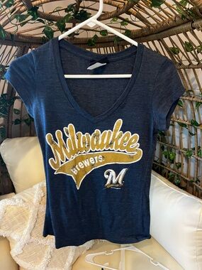 5th & Ocean Navy Milwaukee Brewers V-Neck Short Sleeve Tee with Gold Logo